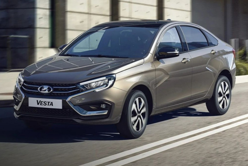 Модернизированная Лада Веста: ключ-карта и сервисы Сбера